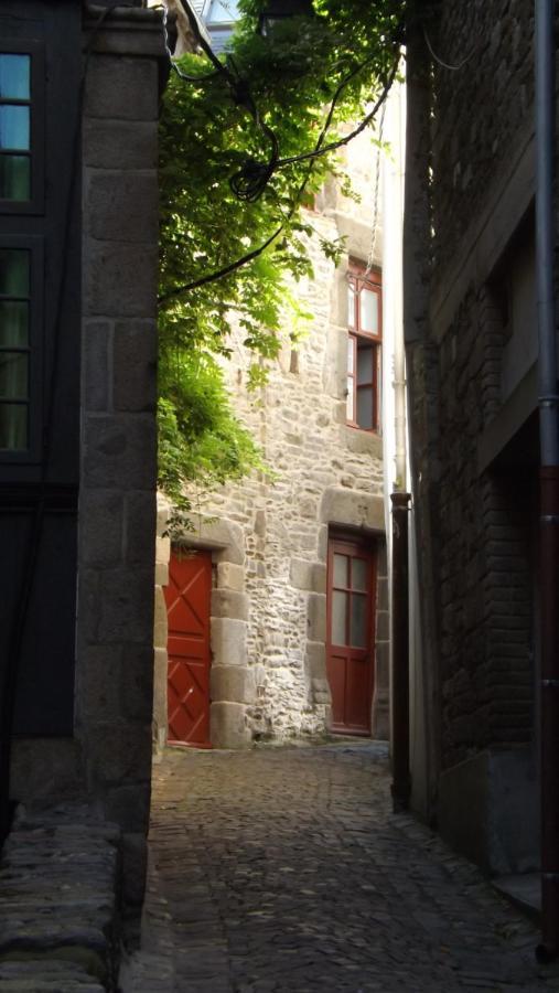 Appartement T2 ,Parking Prive,Terrasse, 10 Mns A Pieds De La Cite Corsaire Et Ses Plages Saint-Malo Eksteriør billede